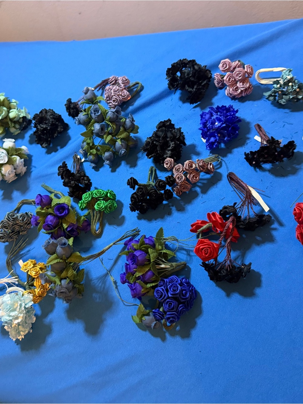 Handcrafted Mixed Color Floral Hair Accessories - Women Accessories